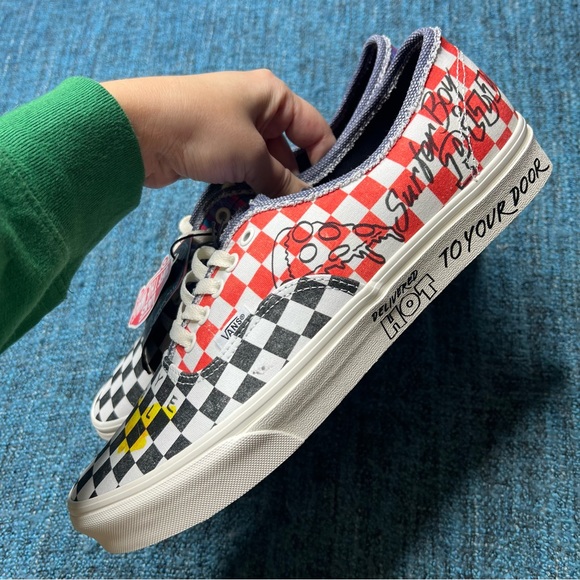 Vans x Strangers Things Authentic Surfer Boy Pizza Sneakers Limited Edition - Picture 3 of 8